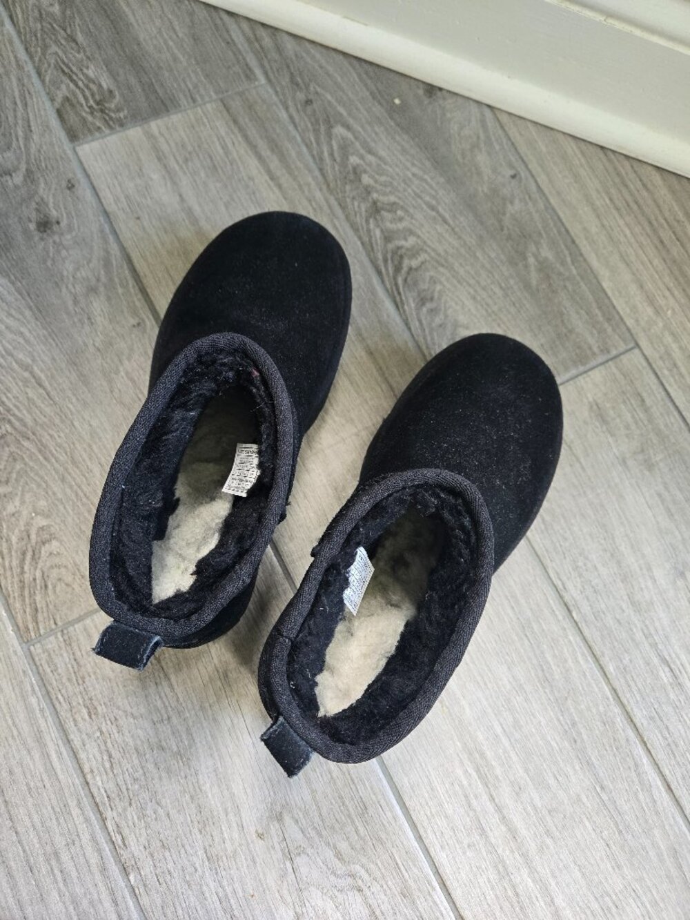 Black Uggs Ultra mini platform boots size 6